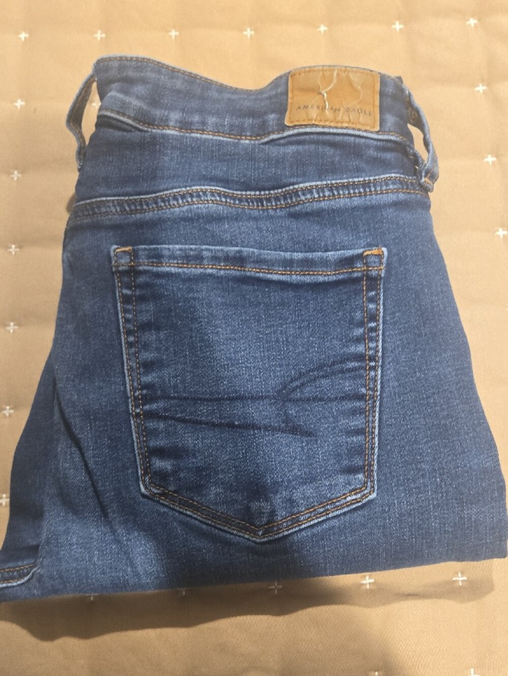 American Eagle High Rise Skinny Kick Size 8 Long Dark Blue Jeans.